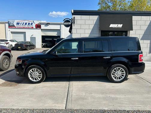 Shadow Black 2017 Ford Flex SEL