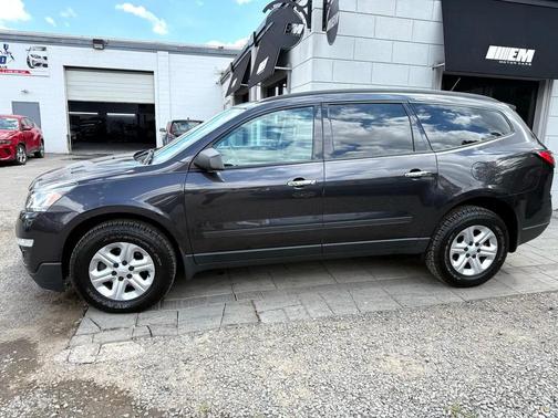 2015 Chevrolet Traverse LS