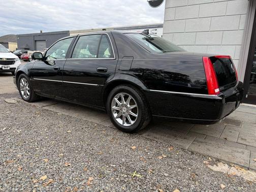 2009 Cadillac DTS 1SC