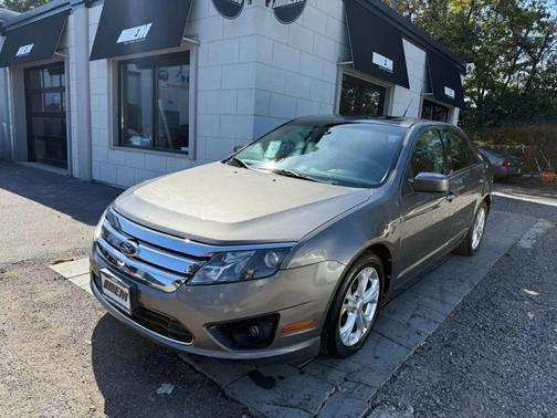2012 Ford Fusion SE