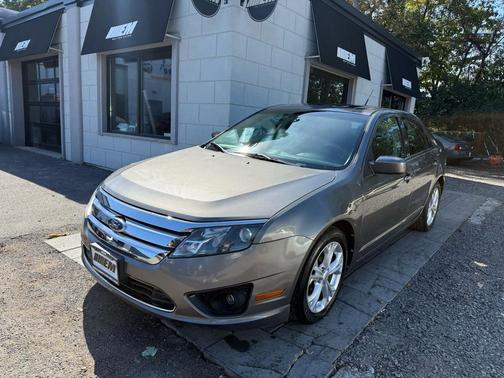 2012 Ford Fusion SE