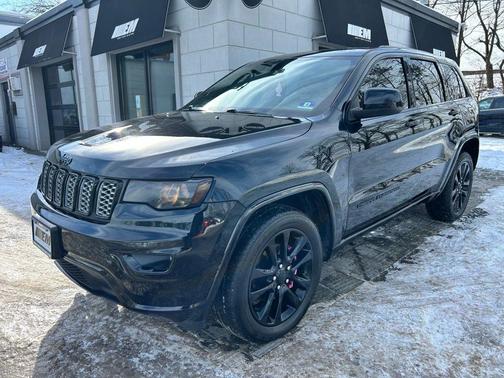2019 Jeep Grand Cherokee Altitude