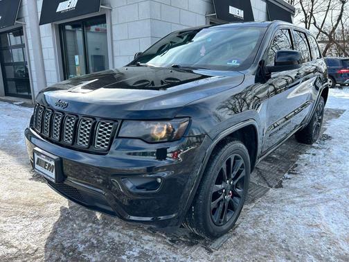 2019 Jeep Grand Cherokee Altitude