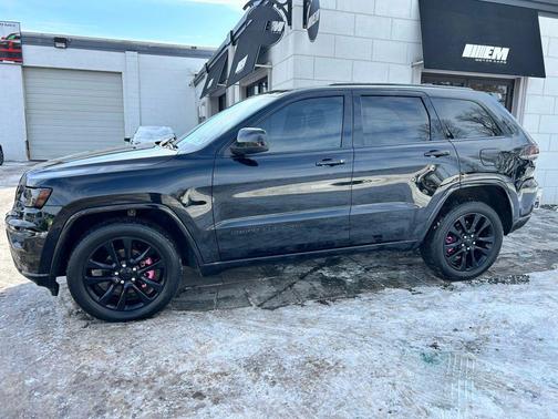 2019 Jeep Grand Cherokee Altitude