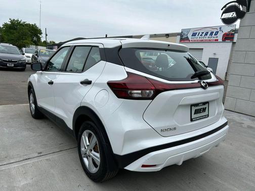 Fresh Powder 2021 Nissan Kicks S