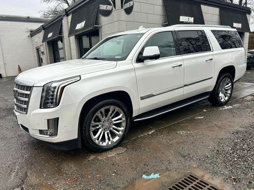 2020 Cadillac Escalade ESV Sport