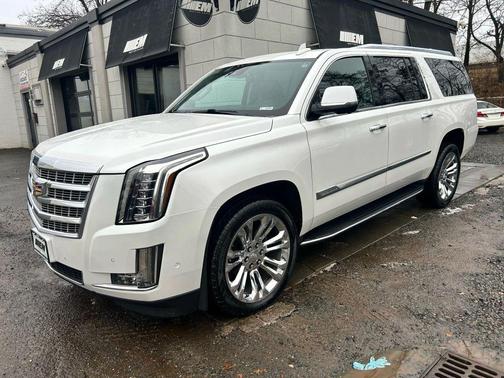 2020 Cadillac Escalade ESV Sport