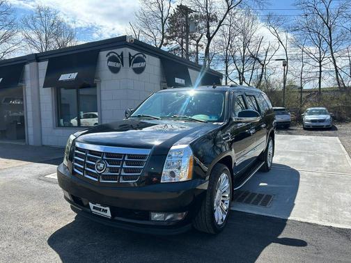 2008 Cadillac Escalade ESV Standard