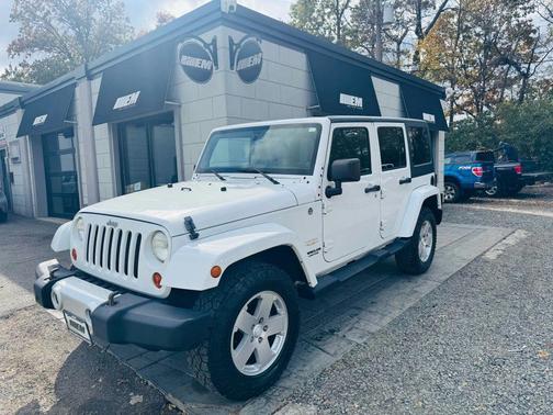 2011 Jeep Wrangler Unlimited Sahara