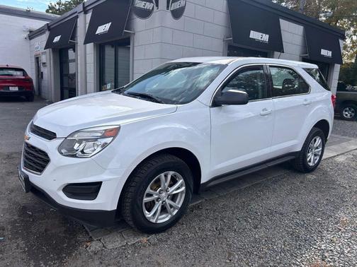 2017 Chevrolet Equinox LS