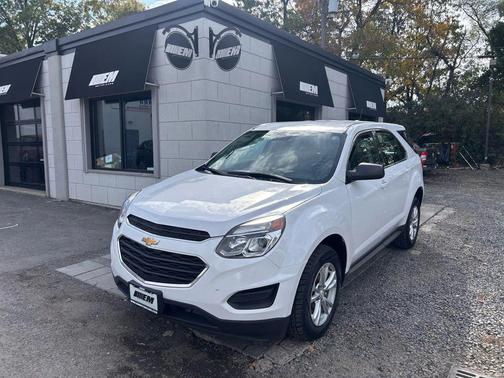 2017 Chevrolet Equinox LS