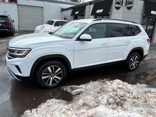 2022 Volkswagen Atlas 2.0T SE