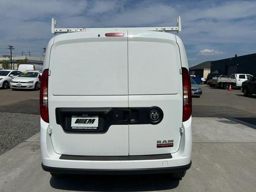 Bright White 2022 RAM ProMaster City Tradesman