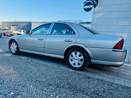 2002 Lincoln LS Base