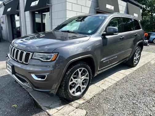 2018 Jeep Grand Cherokee Sterling Edition