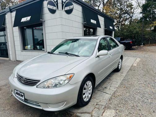 2006 Toyota Camry SE