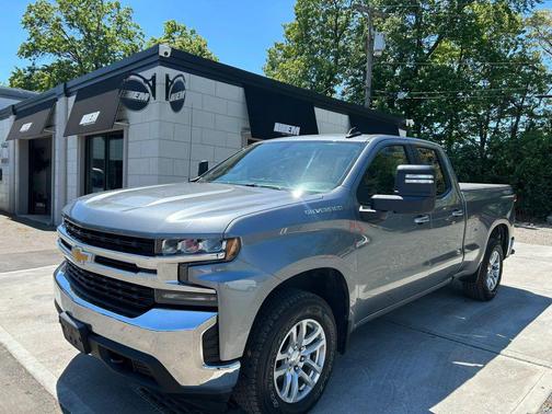 Satin Steel Metallic 2021 Chevrolet Silverado 1500 LT