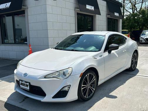 Whiteout 2014 Scion FR-S Base