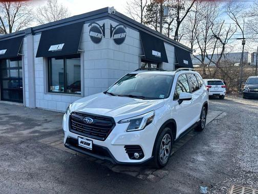 2022 Subaru Forester Sport