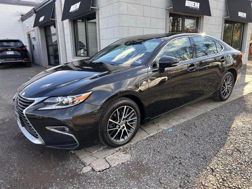 2017 Lexus ES 350 Base