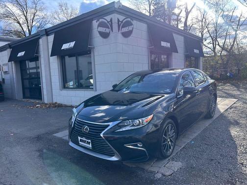 2017 Lexus ES 350 Base