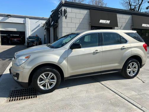 Champagne Silver Metallic 2015 Chevrolet Equinox LS