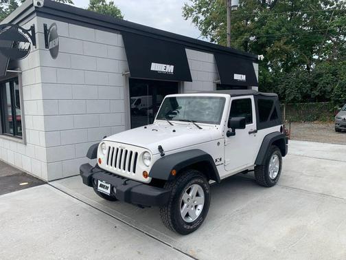 White 2009 Jeep Wrangler Sport