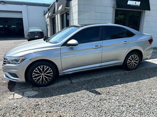 2021 Volkswagen Jetta 1.4T R-Line