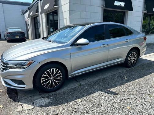2021 Volkswagen Jetta 1.4T R-Line