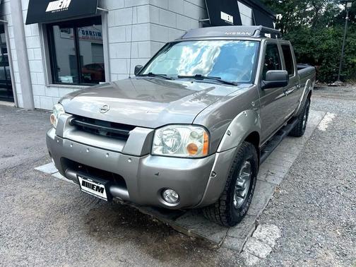 2004 Nissan Frontier XE-V6 Crew Cab