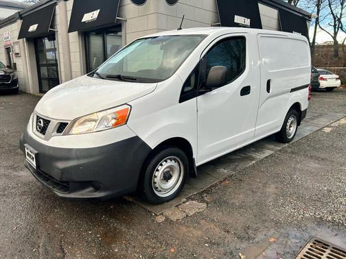 2015 Nissan NV200 S
