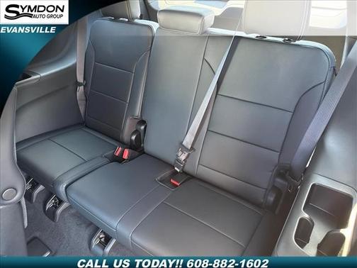Sterling Gray Metallic 2026 Chevrolet Traverse LT
