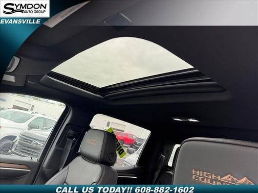 White Sands 2026 Chevrolet Silverado 1500 High Country