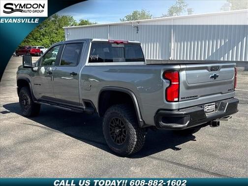 Sterling Gray Metallic 2026 Chevrolet Silverado 2500 Crew Cab, Standard Bed, XR2, 4WD