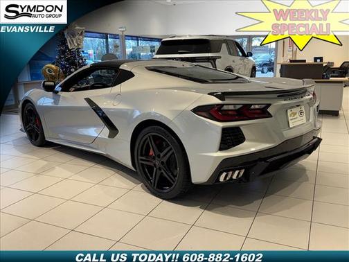 2026 Chevrolet Corvette Stingray w/2LT