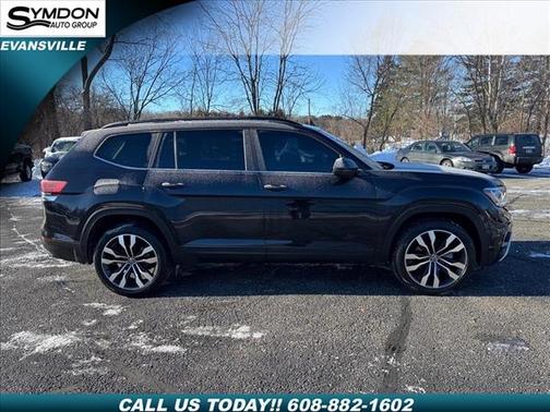 2022 Volkswagen Atlas 3.6L SE w/Technology