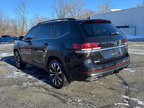 2022 Volkswagen Atlas 3.6L SE w/Technology
