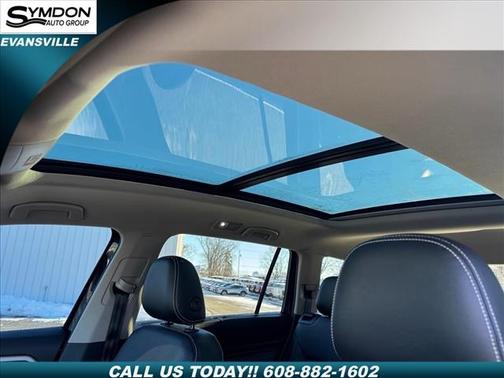 2022 Volkswagen Atlas 3.6L SE w/Technology