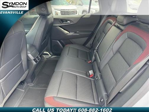 Polar White Tricoat 2026 Chevrolet Equinox AWD RS