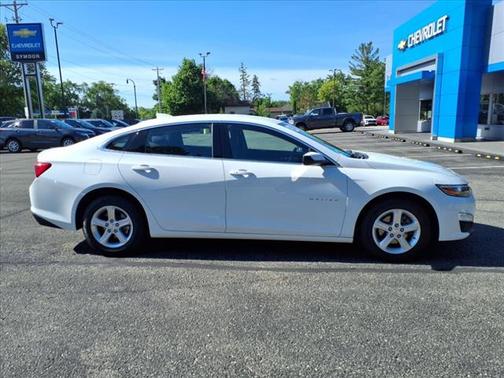 2024 Chevrolet Malibu FWD 1LT