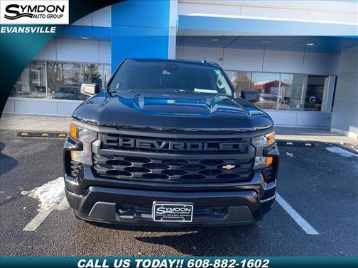 2022 Chevrolet Silverado 1500 Custom