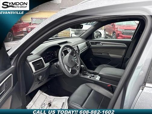 2023 Volkswagen Atlas Cross Sport 3.6L V6 SE w/Technology