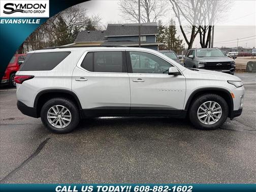 2022 Chevrolet Traverse LT Leather