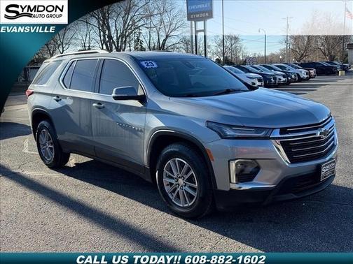 Sterling Gray Metallic 2023 Chevrolet Traverse LT Cloth