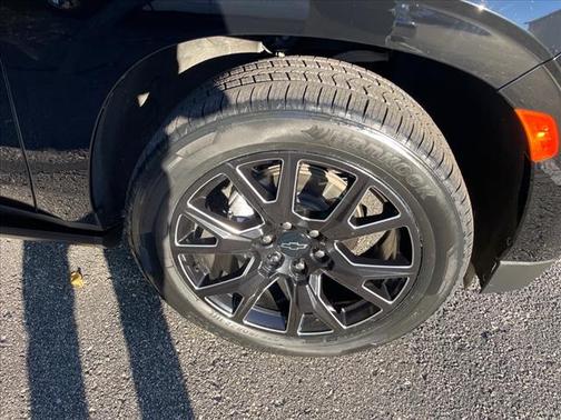 2023 Chevrolet Tahoe 4WD High Country