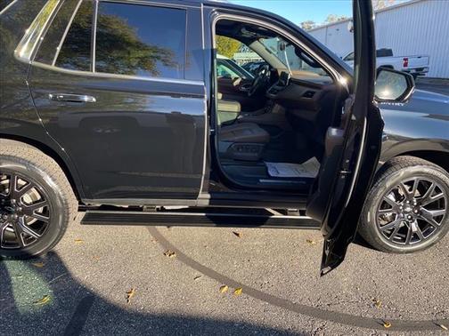2023 Chevrolet Tahoe 4WD High Country