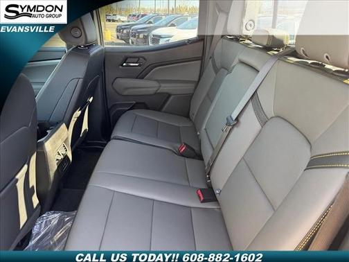 White Sands 2026 Chevrolet Colorado ZR2