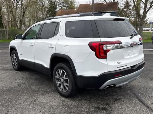 2023 GMC Acadia AWD SLE