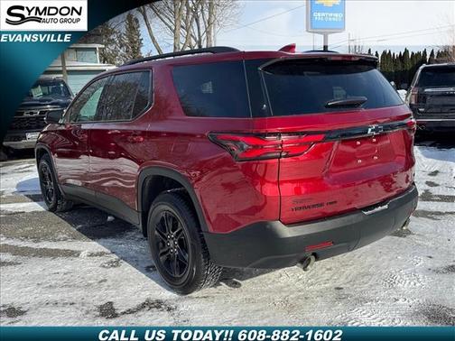 2022 Chevrolet Traverse LT Cloth