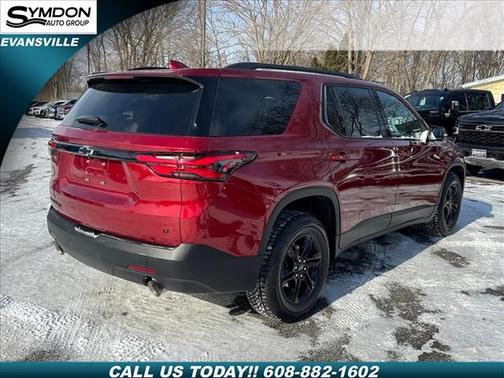 2022 Chevrolet Traverse LT Cloth